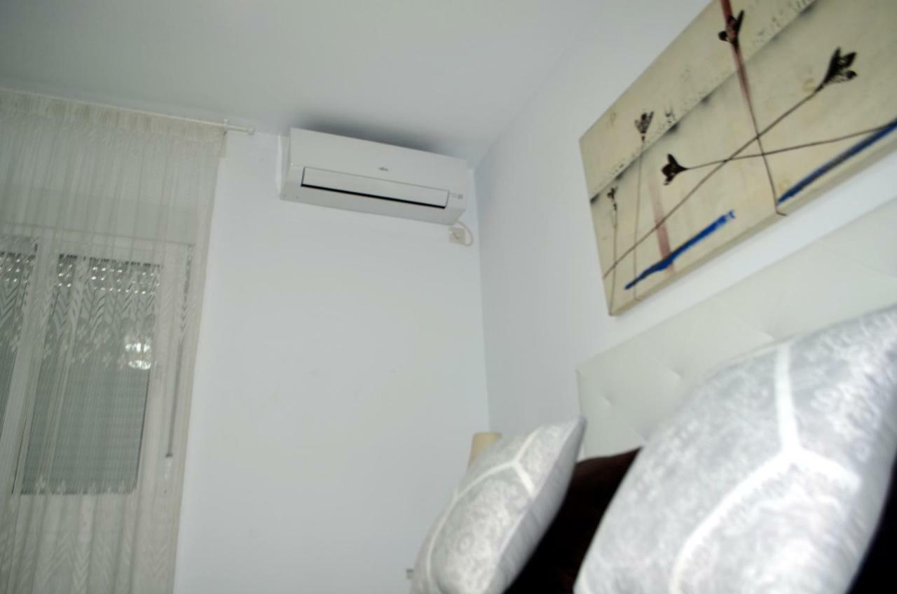 Apartamento Cervantes 丰希罗拉 外观 照片